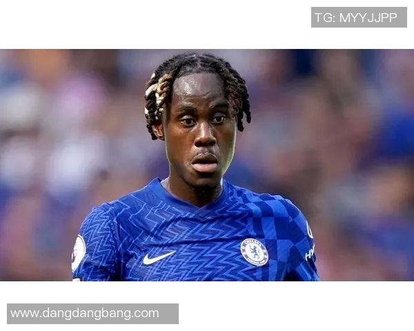 查洛巴回忆初恋球衣与足球友谊大罗芒特的故事